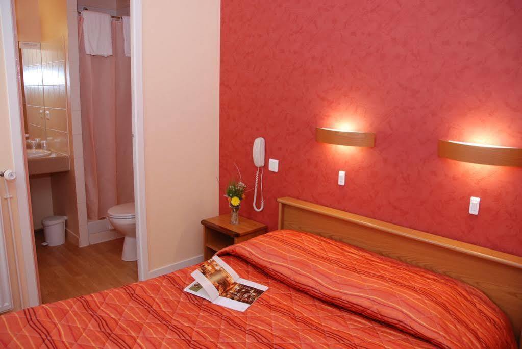 Logis Hotel Bellevue Bessines-sur-Gartempe Exterior foto